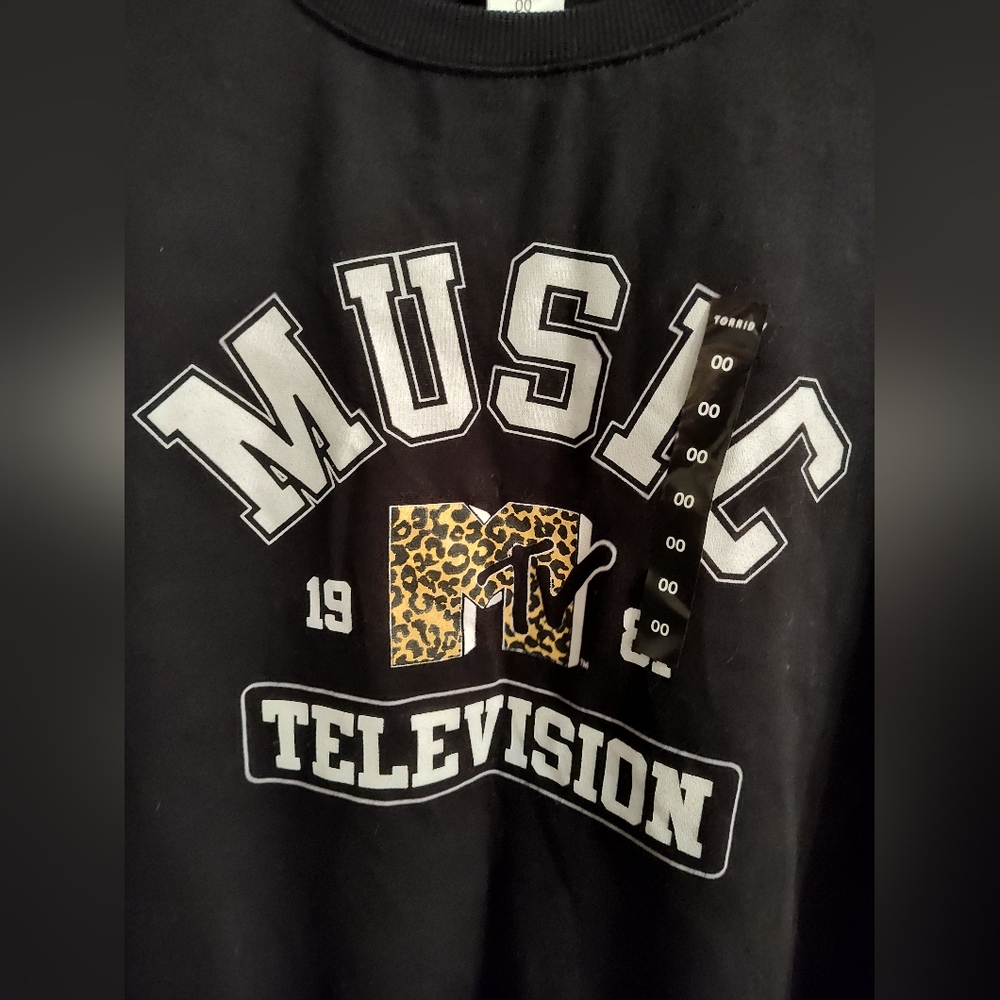 Torrid MTV pullover sweatshirt‎ size 00